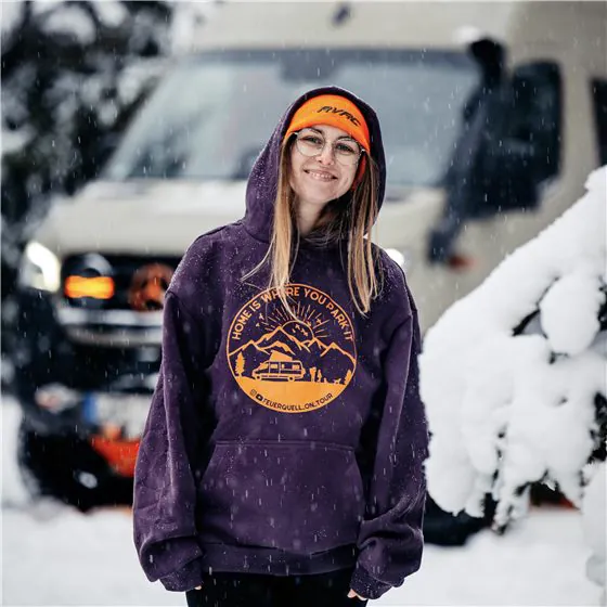 Tomke – Fluffy Boxcut Hoodie